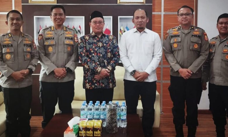 Kemenag dan Polri Buka Rekrutmen Hafiz dan Hafizah Berprestasi Jadi Polisi Kemenag dan Polri Buka Rekrutmen Hafiz dan Hafizah Berprestasi Jadi Polisi