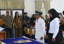 Pj Bupati Barito Utara Lantik Kepala Desa, Damang Kepaa Adat dan Anggota BPD