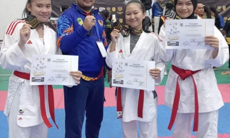 Karateka Barito Utara Raih 2 Emas dan 1 Perak di Shukaido Borneo 2023 Karateka Barito Utara Raih 2 Emas dan 1 Perak di Shukaido Borneo 2023