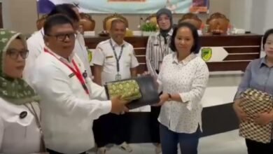 Pelatihan Anyaman Rotan: Peluang Baru untuk Berwirausaha