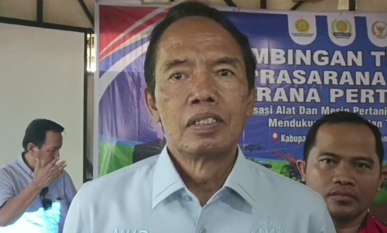 Bambang Purwanto: Alsintan Saja Tak Cukup, Petani Butuh Peningkatan SDM Bambang Purwanto: Alsintan Saja Tak Cukup, Petani Butuh Peningkatan SDM