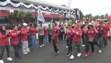 Jalan Sehat Pemilu Damai Sukses Digelar di Kapuas