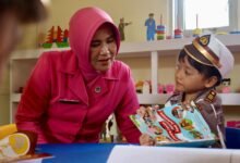 Ketua Bhayangkari Kalteng Resmikan Taman Baca di Polres Kapuas