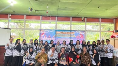 Workshop KSE, Budaya Positif, RPP Berdiferensiasi, dan Canva di Teweh Baru Diikuti 81 Guru