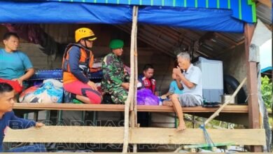 Basarnas Evakuasi 300 Warga Korban Banjir Murung Raya