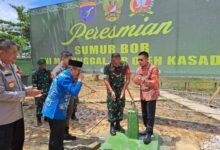 Kasad Resmikan Sumur Bor TNI Manunggal Air di Murung Raya melalui Video Conference