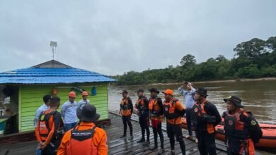 Tim Gabungan Cari Korban Tenggelam TB Hasyim Hingga Desa Mukut