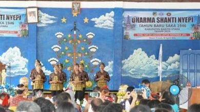 Muhlis Hadiri Perayaan Dharma Santi Nyepi Tahun Baru Saka 1946 di Muara Teweh
