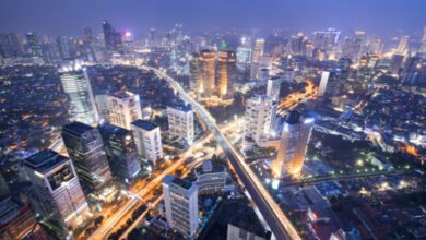 Jokowi Teken Pengesahan UU DKJ, Jakarta Bakal Lepas Status Ibu Kota