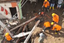 Banjir Bandang Sumatera Barat: Tim SAR Temukan 6 Korban Jiwa, Total Menjadi 43 Orang