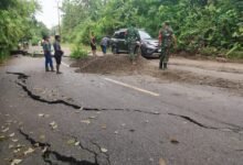 Tanah Longsor dan Banjir di Barito Utara, Warga Terdampak Terima Bantuan