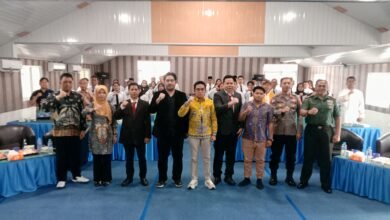 Asisten I Setda Pemkab Barito Utara Hadiri Pelantikan Panwaslu Kecamatan