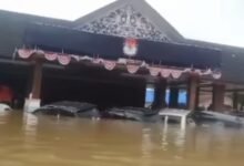 Mahakam Ulu Dilanda Banjir, 5 Kecamatan Terendam, Ribuan Warga Terisolasi Mahakam Ulu Dilanda Banjir, 5 Kecamatan Terendam, Ribuan Warga Terisolasi