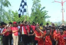 Jalan Sehat Meriahkan HUT ke-22 Kabupaten Murung Raya, Pj Bupati Hermon Lepas Peserta