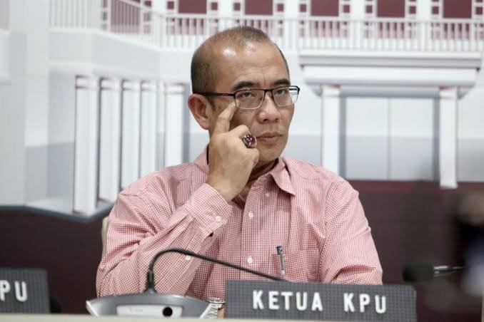 Ketua KPU Hasyim Asy’ari Diberhentikan atas Dugaan Tindak Asusila