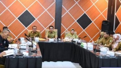 Pemkab Barito Utara Ikuti Evaluasi LPj Pj. Bupati Triwulan III melalui Zoom Meeting