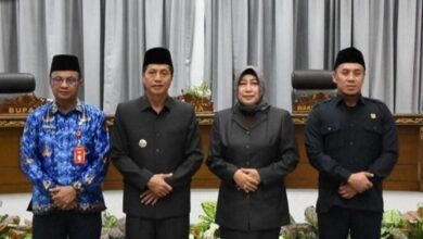 Pj. Bupati Barito Utara Serahkan Pidato Pengantar Raperda APBD 2023