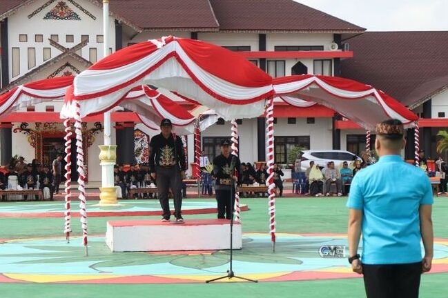 Pj Sekda Murung Raya Ajak Pemuda Berperan dalam Pembangunan di Hari Sumpah Pemuda Pj Sekda Murung Raya Ajak Pemuda Berperan dalam Pembangunan di Hari Sumpah Pemuda