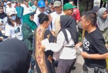 Gogo-Helo Terus Sambangi Warga, Kali ini Blusukan di Kelurahan Jingah dan Desa Hajak