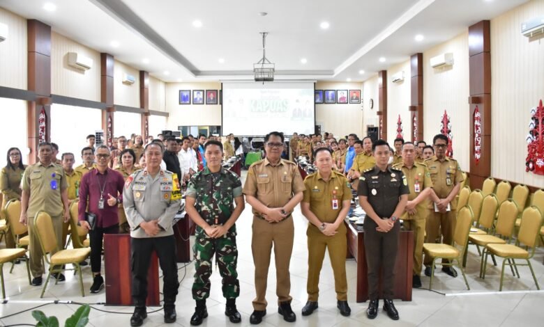 Peluncuran Kapuas Bersih dan Hijau, Pj Bupati Dorong Partisipasi Masyarakat