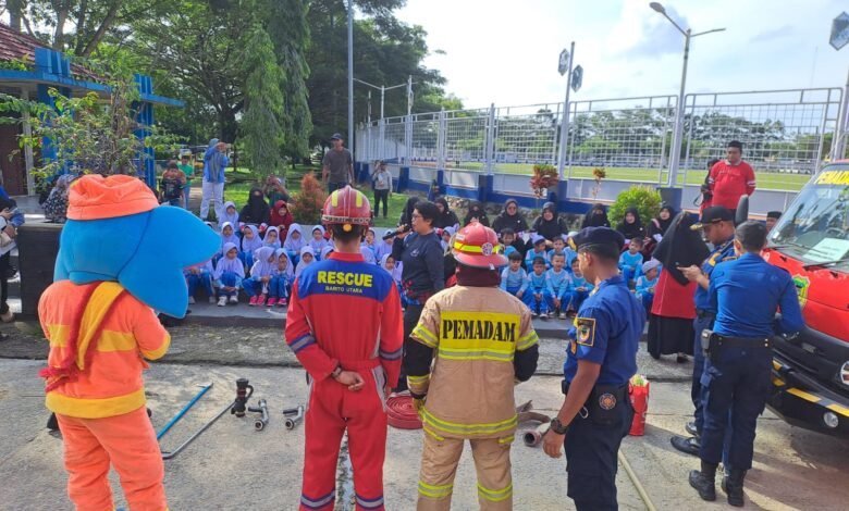 Anak-Anak TK Al-Falah Barito Utara Ikuti Kegiatan Seru Fun Edukasi Pemadam Kebakaran