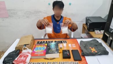 Digrebek Polisi, Pengedar di Barito Utara Ini Buang 204,5 Gram Sabu dalam WC Umum