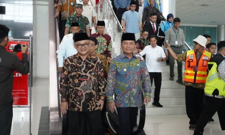 Gubernur Agustiar Sabran Sambut Menteri Pendidikan Abdul Mu’ti di Palangka Raya Gubernur Agustiar Sabran Sambut Menteri Pendidikan Abdul Mu’ti di Palangka Raya