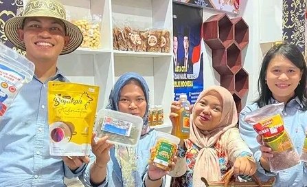 Kalteng Expo: Barito Utara Kenalkan Beras Talun Koyem dan Madu Kalulut Mandau Kalteng Expo: Barito Utara Kenalkan Beras Talun Koyem dan Madu Kalulut Mandau