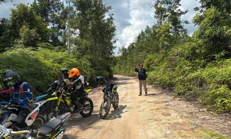 Dandim 1013 Muara Teweh Tinjau Jalan Tapen Raya, Ini Penjelasannya Dandim 1013 Muara Teweh Tinjau Jalan Tapen Raya, Ini Penjelasannya
