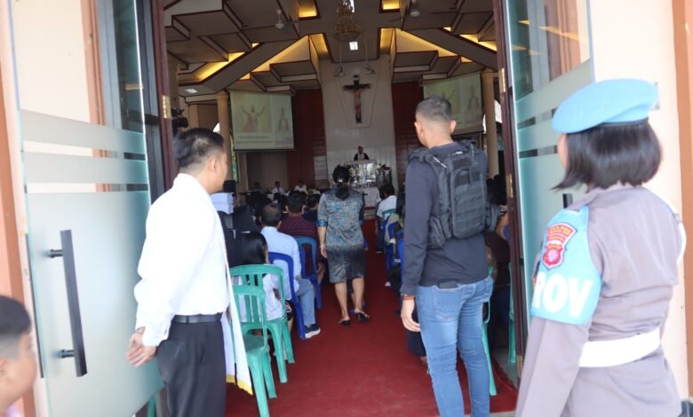 Polres Gunung Mas Lakukan Patroli, Jamin Keamanan Peringati Kenaikan Isa Almasih Polres Gunung Mas Lakukan Patroli, Jamin Keamanan Peringati Kenaikan Isa Almasih