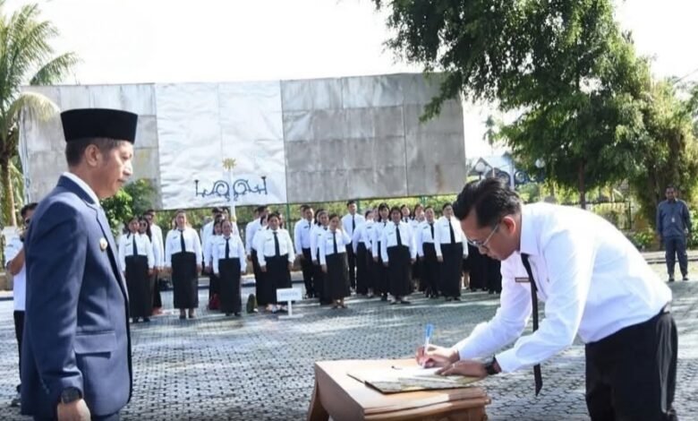 483 PPPK Dilantik di Barito Utara, Muhlis Tegaskan Jaga Integritas 483 PPPK Dilantik di Barito Utara, Muhlis Tegaskan Jaga Integritas