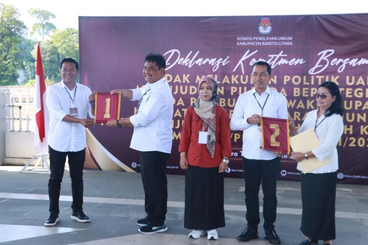 Dua Paslon PSU Pilkada Barito Utara Teken Deklarasi Anti Politik Uang Dua Paslon PSU Pilkada Barito Utara Teken Deklarasi Anti Politik Uang