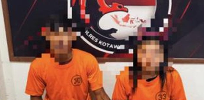 Pasutri Pengedar Sabu di Lanting Sungai Arut Dibekuk Polisi Kobar Pasutri Pengedar Sabu di Lanting Sungai Arut Dibekuk Polisi Kobar