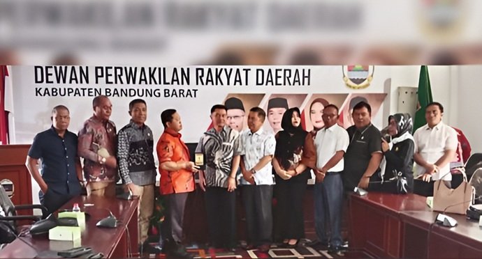 DPRD Kapuas Kaji Teknologi Perikanan dan Ketahanan Pangan di Jawa Barat