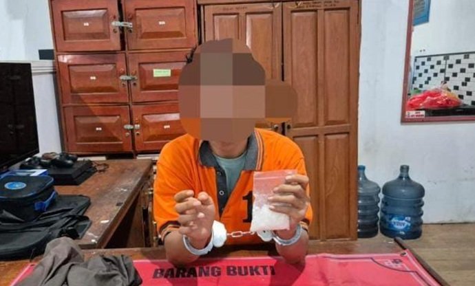 Polisi Gagalkan Transaksi Tengah Malam, Sabu 54,80 Gram Gagal Edar di Barito Utara Polisi Gagalkan Transaksi Tengah Malam, Sabu 54,80 Gram Gagal Edar di Barito Utara