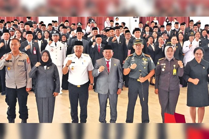 145 Pejabat Kapuas Dilantik, Lisna Dorong Pelayanan Publik Lebih Baik 145 Pejabat Kapuas Dilantik, Lisna Dorong Pelayanan Publik Lebih Baik