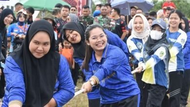 Lomba Tarik Tambang dan Balap Karung Antar Instansi Meriahkan HUT ke-80 RI di Barito Utara