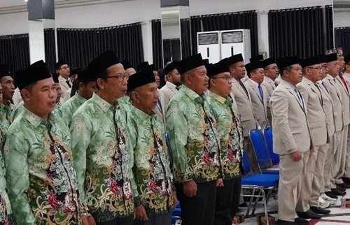 Indra Gunawan Kukuhkan Dewan Hakim MTQH: Tugas Ini Penuh Tanggung Jawab Indra Gunawan Kukuhkan Dewan Hakim MTQH: Tugas Ini Penuh Tanggung Jawab