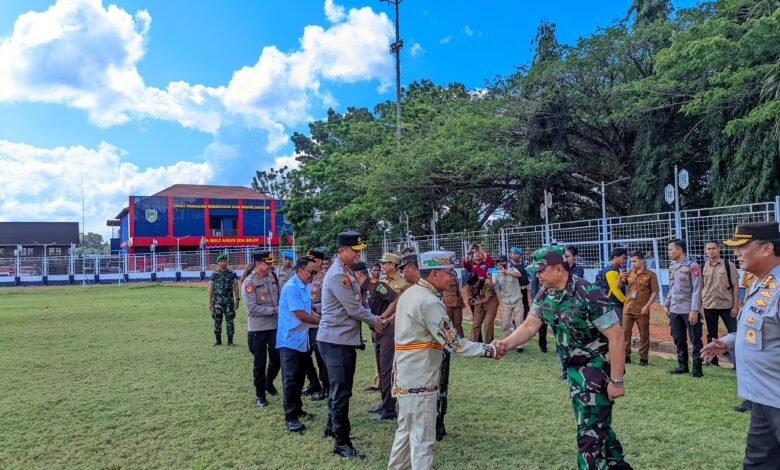 Pangdam, Gubernur, dan Kapolda Kalimantan Tengah Pantau Pelaksanaan PSU di Barito Utara Pangdam, Gubernur, dan Kapolda Kalimantan Tengah Pantau Pelaksanaan PSU di Barito Utara