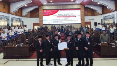 Rapat Paripurna DPRD Kapuas Bahas Tiga Agenda Penting, Termasuk Raperda APBD 2025
