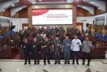 DPRD Kapuas Bahas Raperda Perubahan APBD 2025 DPRD Kapuas Bahas Raperda Perubahan APBD 2025