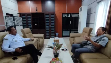 Wabup Felix Tekankan Peran Krusial Pers, Sambut Silaturahmi Calon Ketua PWI Barito Utara H. Deni Hariadi Wabup Felix Tekankan Peran Krusial Pers, Sambut Silaturahmi Calon Ketua PWI Barito Utara H. Deni Hariadi