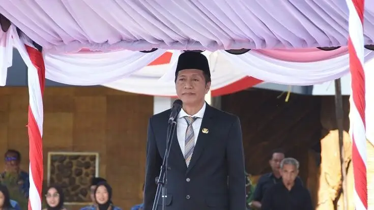 Sekda Muhlis Pimpin Upacara Hari Kesaktian Pancasila Sekda Muhlis Pimpin Upacara Hari Kesaktian Pancasila