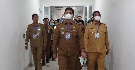 Bupati Tinjau RSUD Muara Teweh, Tegaskan Komitmen Peningkatan Pelayanan Kesehatan Bupati Tinjau RSUD Muara Teweh, Tegaskan Komitmen Peningkatan Pelayanan Kesehatan
