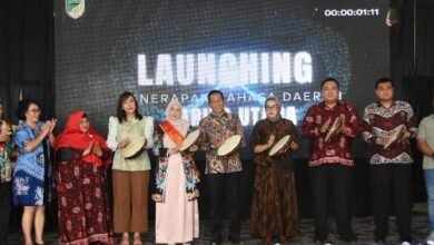 Wajib Tiap Awal Bulan, Bupati Barito Utara Instruksikan Penggunaan Bahasa Daerah di Sekolah untuk Pelestarian Budaya Wajib Tiap Awal Bulan, Bupati Barito Utara Instruksikan Penggunaan Bahasa Daerah di Sekolah untuk Pelestarian Budaya