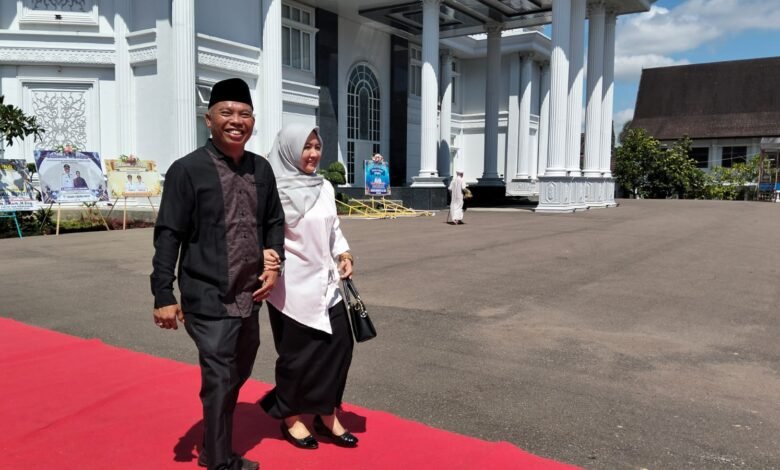 Gun Sriwitanto Harap Sinergi Pemimpin Baru Barito Utara dan DPRD Kian Solid Gun Sriwitanto Harap Sinergi Pemimpin Baru Barito Utara dan DPRD Kian Solid