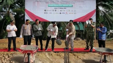 Bupati Barito Utara Pimpin Peletakan Batu Pertama Koperasi Merah Putih di Desa Bukit Sawit