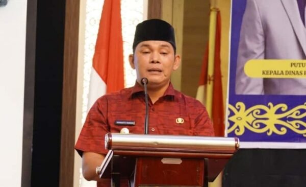 Peran Vital Operator Dapodik dalam Akurasi Data Pendidikan Peran Vital Operator Dapodik dalam Akurasi Data Pendidikan