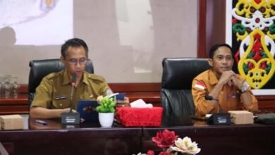 Pemkab Murung Raya Luncurkan Aplikasi “Halo Bupati Mura Hebat” Pemkab Murung Raya Luncurkan Aplikasi “Halo Bupati Mura Hebat”