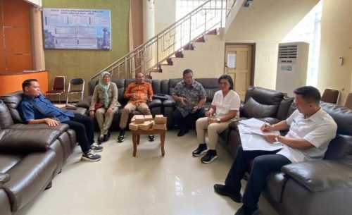 Komisi III DPRD Kapuas Kunjungi Tabalong Bahas Pengelolaan Pertambangan dan Pembangunan Berkelanjutan Komisi III DPRD Kapuas Kunjungi Tabalong Bahas Pengelolaan Pertambangan dan Pembangunan Berkelanjutan